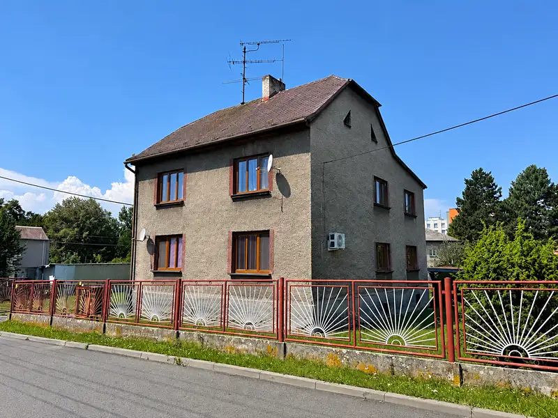 Prodej rodinného domu 180 m², pozemek 1001 m², Vratimov – náhled fotky 1