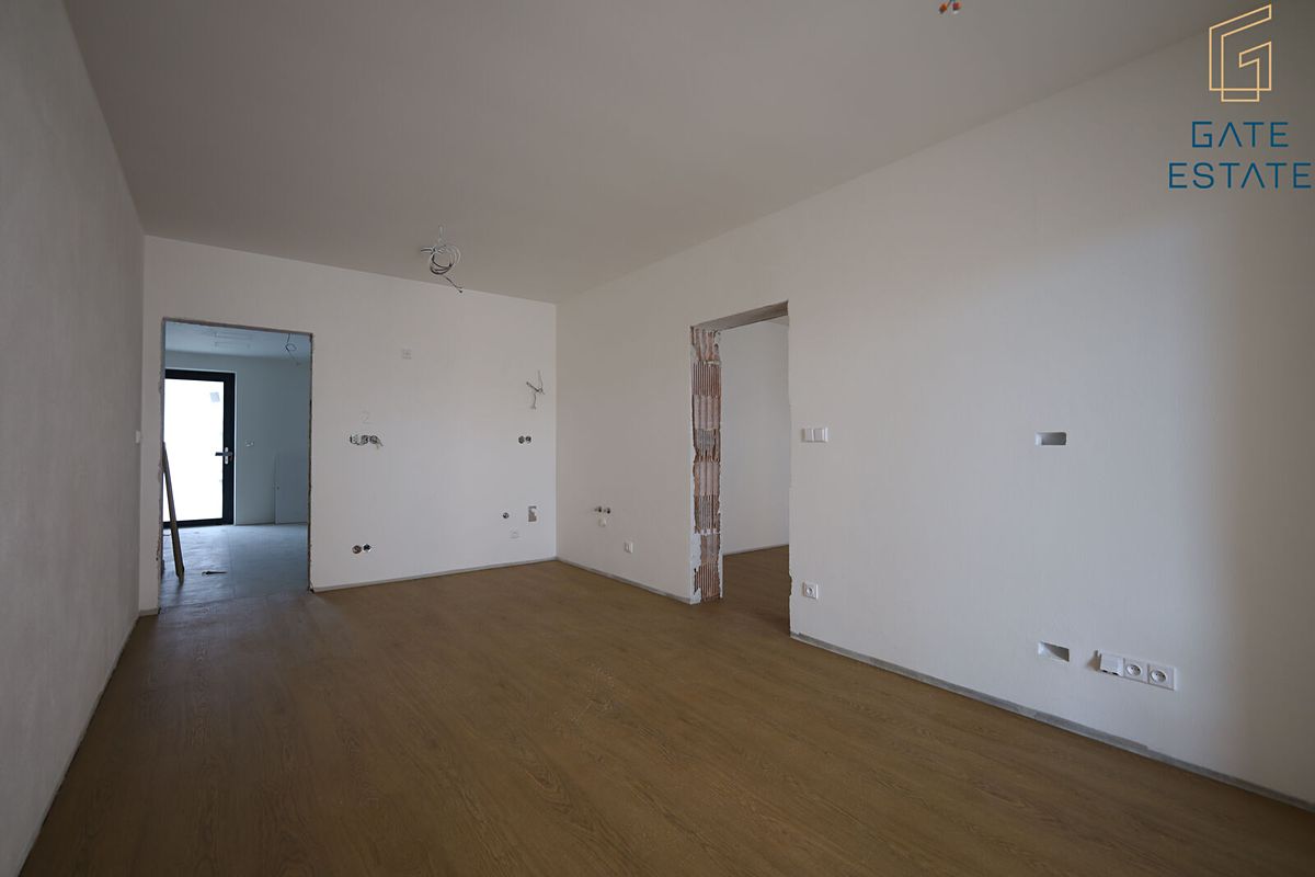 Pronájem bytu 2+kk 54 m² – fotografie 2