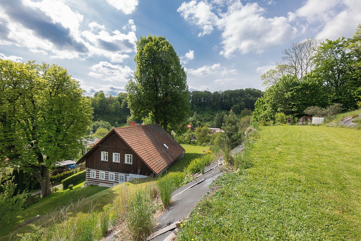 Prodej rodinného domu 226 m², pozemek 3000 m² – fotografie 4