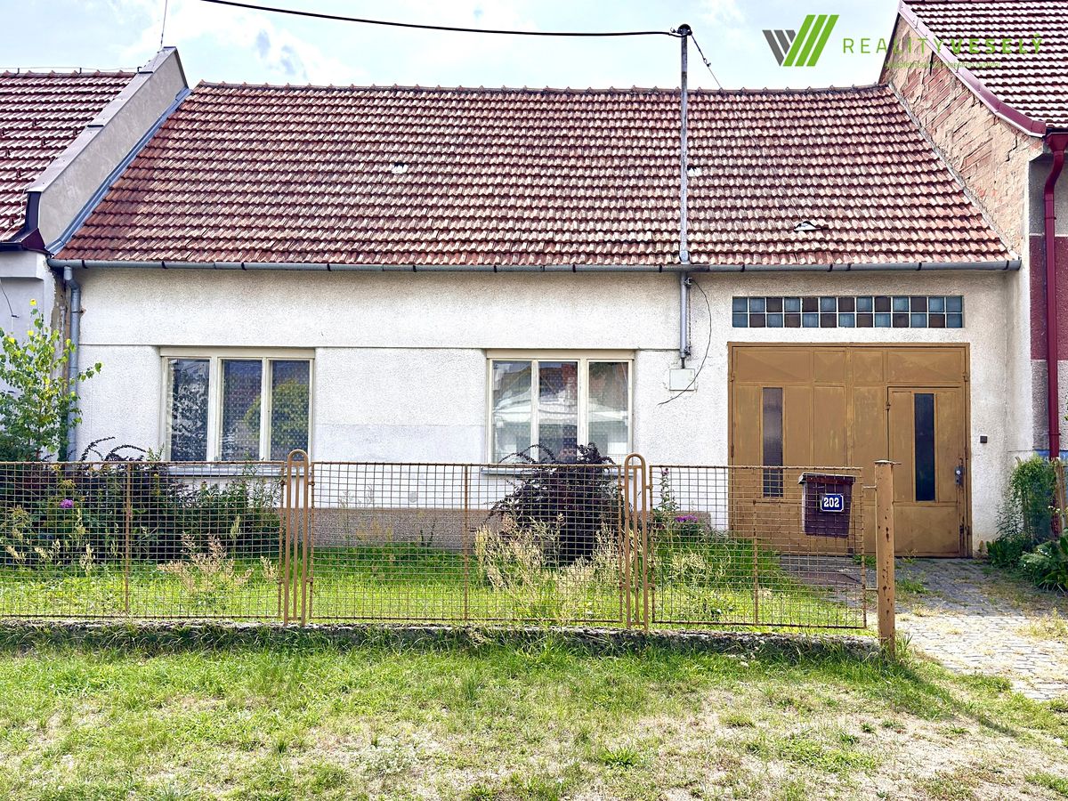 Prodej rodinného domu 90 m², pozemek 278 m²