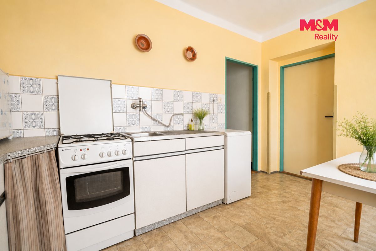 Prodej rodinného domu 130 m², pozemek 824 m² – fotografie 5