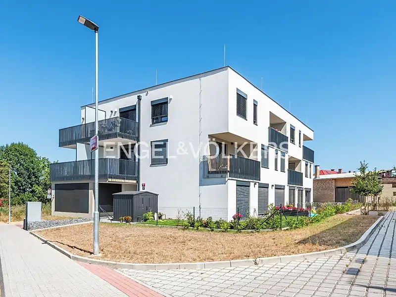 Prodej bytu 2+kk 58 m², Praha – náhled fotky 3