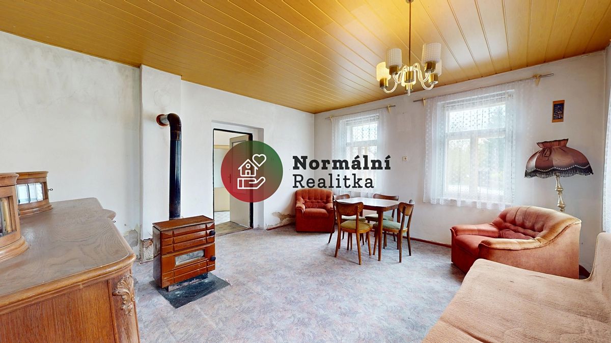 Prodej rodinného domu 176 m², pozemek 1213 m² – fotografie 3