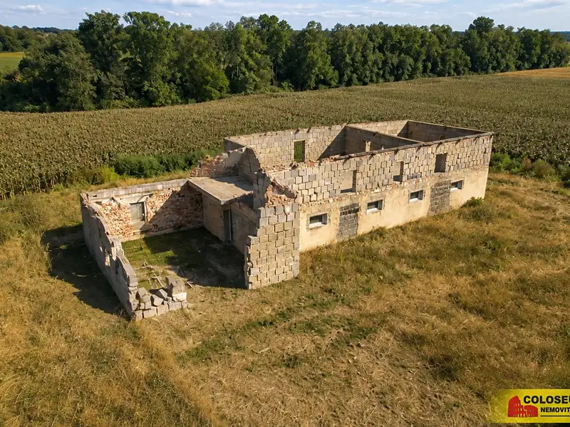 Prodej komerčního pozemku 210 m², Hrušovany nad Jevišovkou – náhled fotky 2