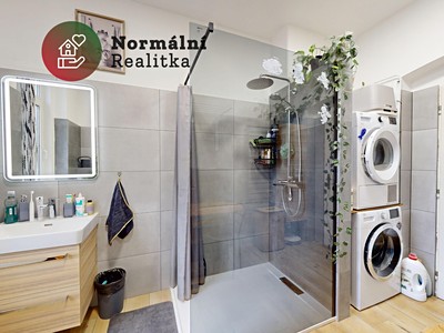 Квартира 2+1 на продаж, 81 м² (2 з 61)