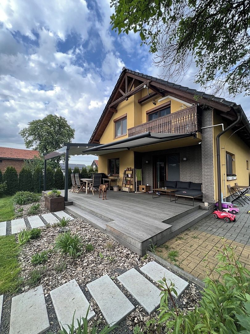 Prodej rodinného domu 157 m², pozemek 710 m² – fotografie 3