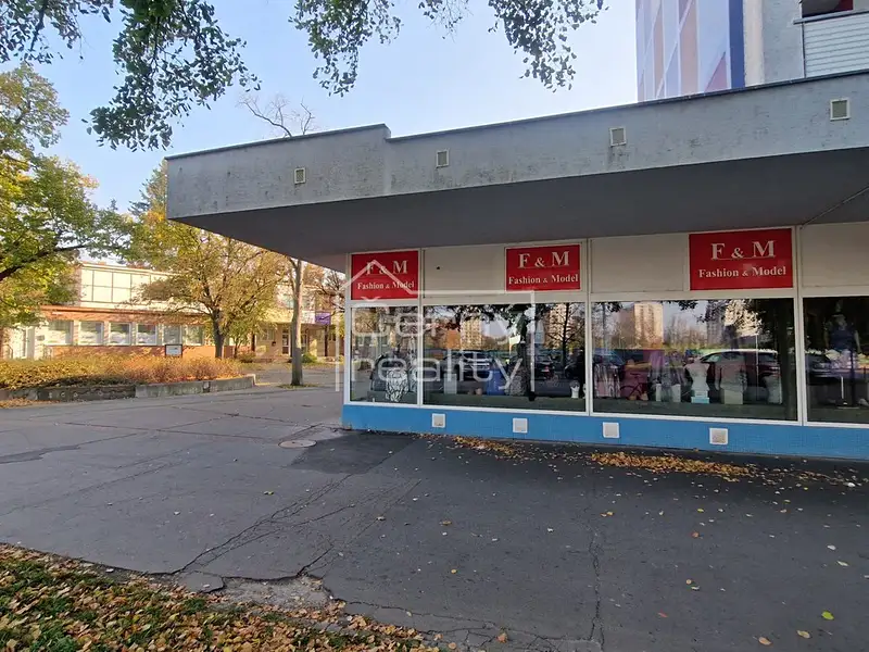 Pronájem obchodního prostoru 465 m², Pardubice – náhled fotky 2