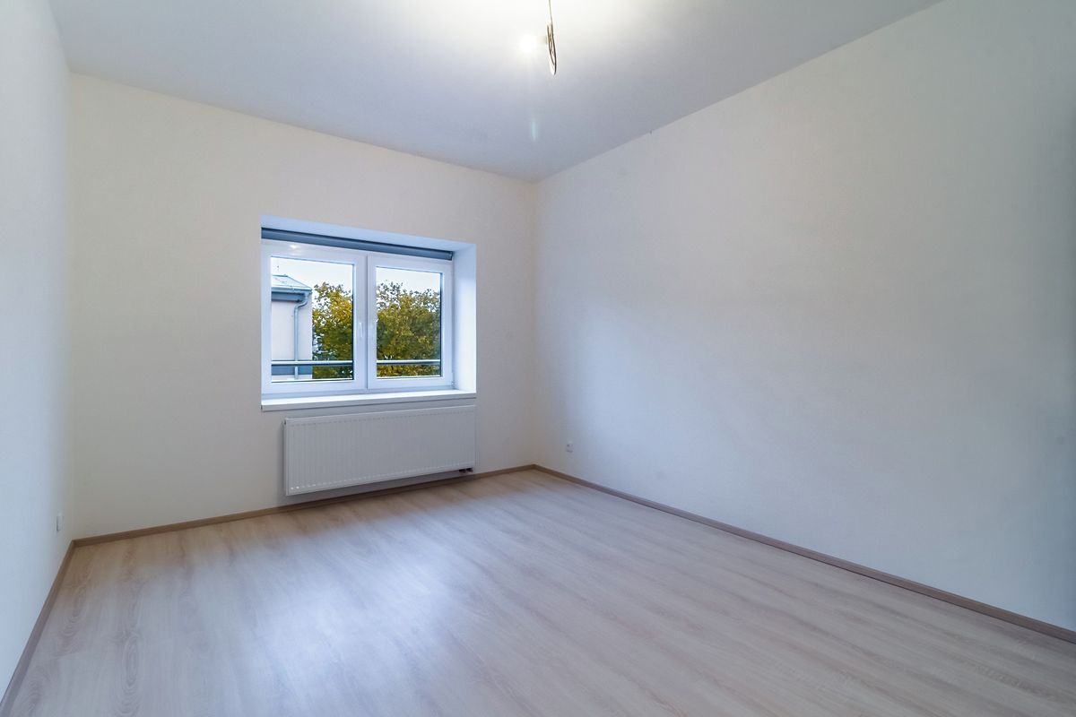 Pronájem bytu 2+kk 40 m² – fotografie 4
