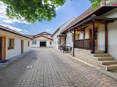 Pronájem výrobní haly, prostoru 4300 m²