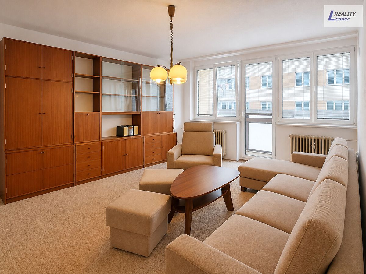 Pronájem bytu 3+1 91 m² – fotografie 3