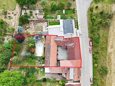Prodej rodinného domu 290 m², pozemek 1125 m²