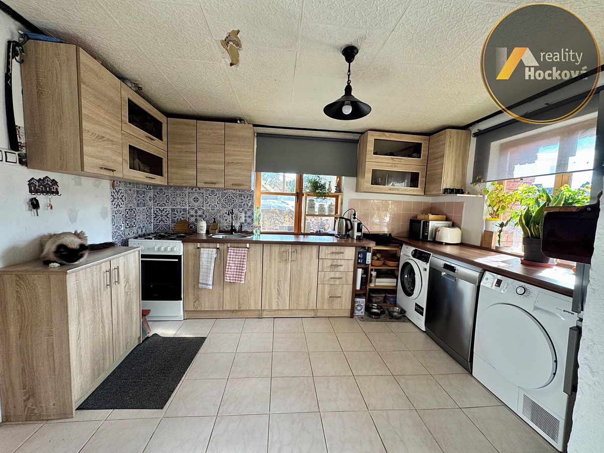 Prodej rodinného domu 96 m², pozemek 256 m² – fotografie 3