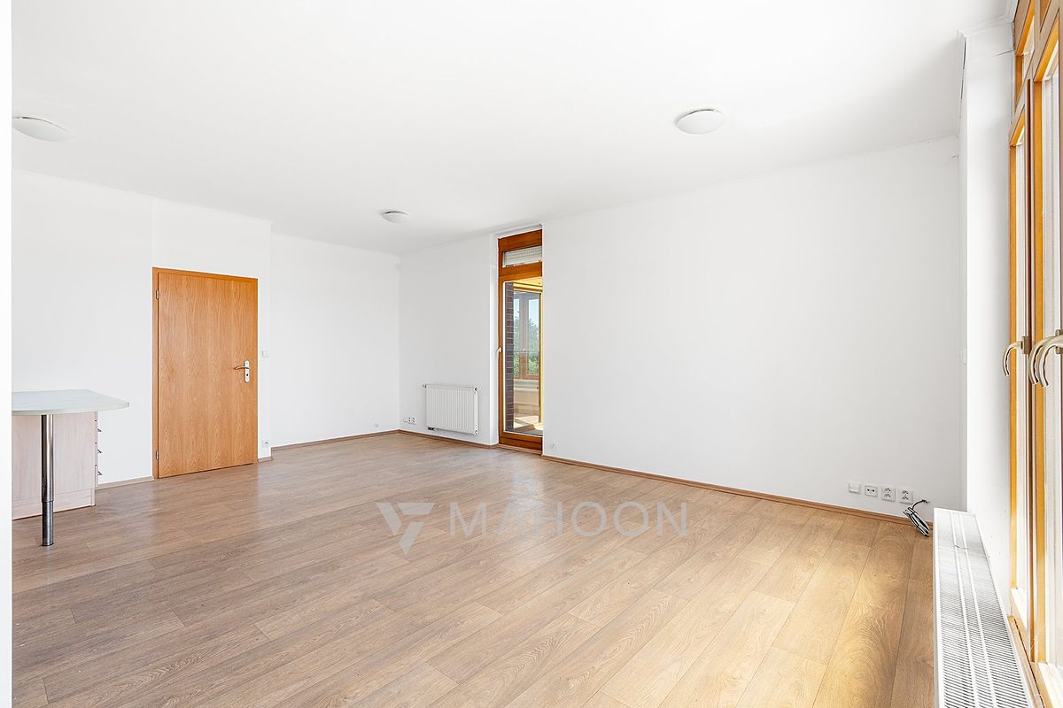 Pronájem bytu 2+kk 72 m² – fotografie 4