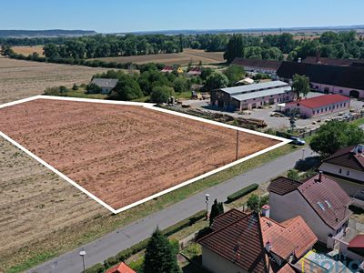 Prodej stavebního pozemku 8572 m²