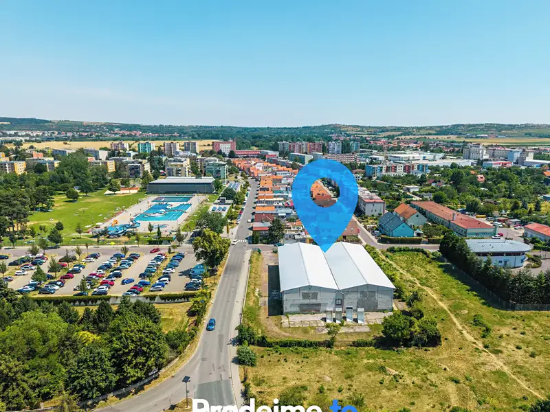 Prodej skladového prostoru 3833 m², Znojmo – náhled fotky 3