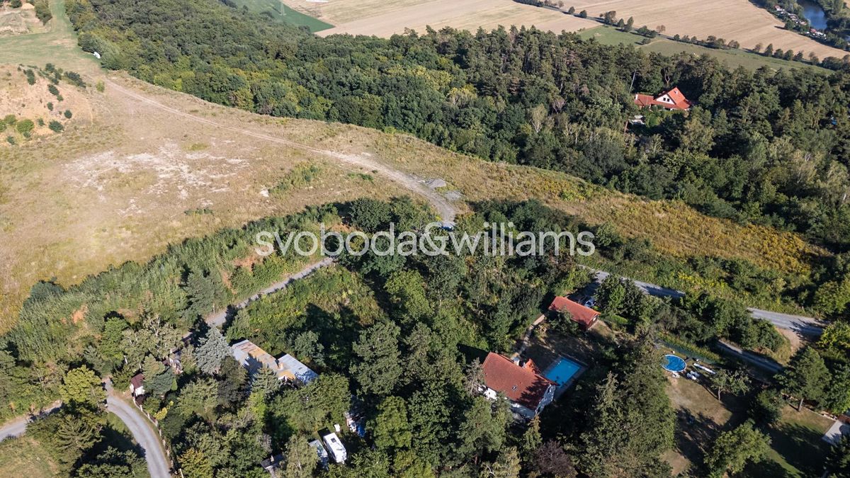 Prodej stavebního pozemku 1104 m² – fotografie 4