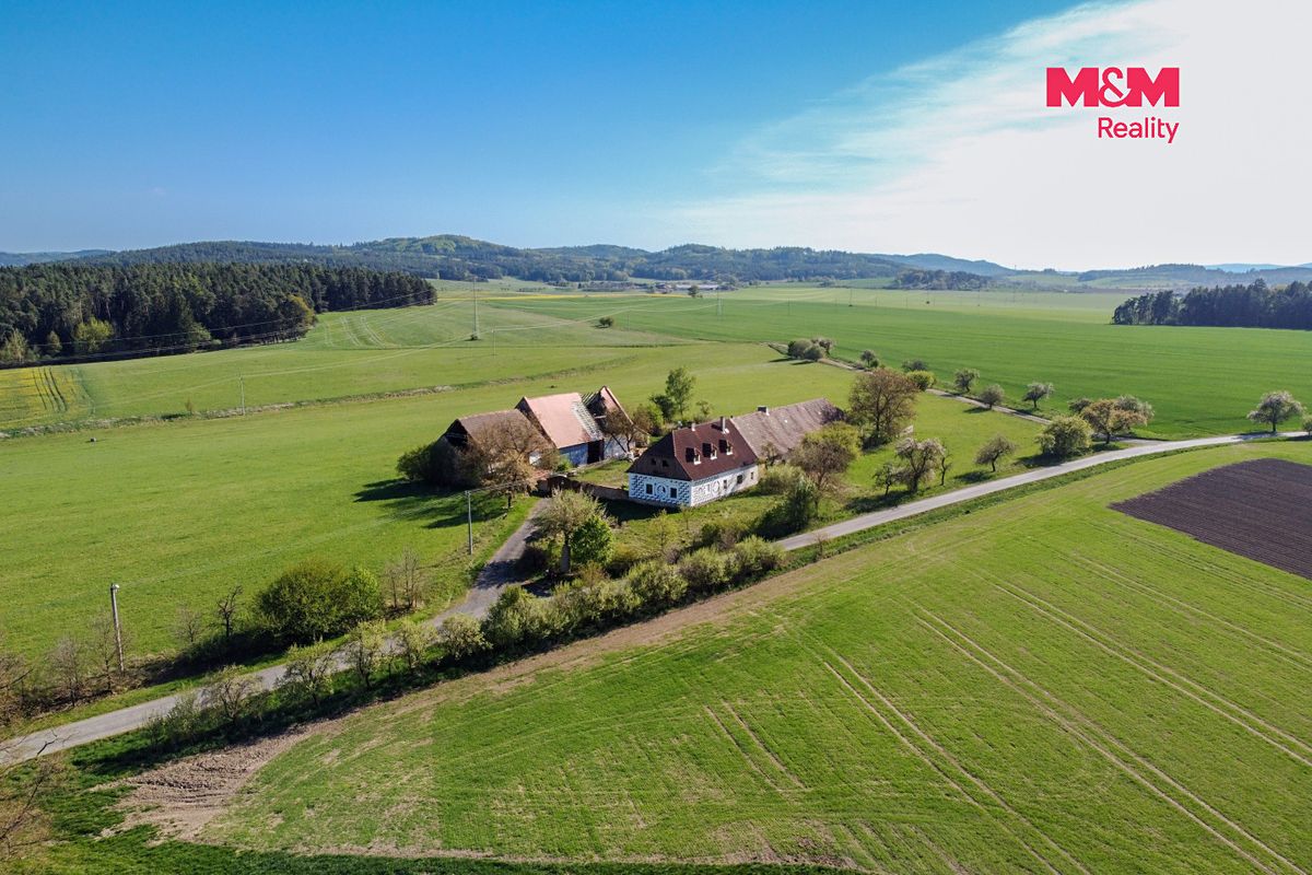 Prodej rodinného domu 175 m², pozemek 4294 m² – fotografie 2