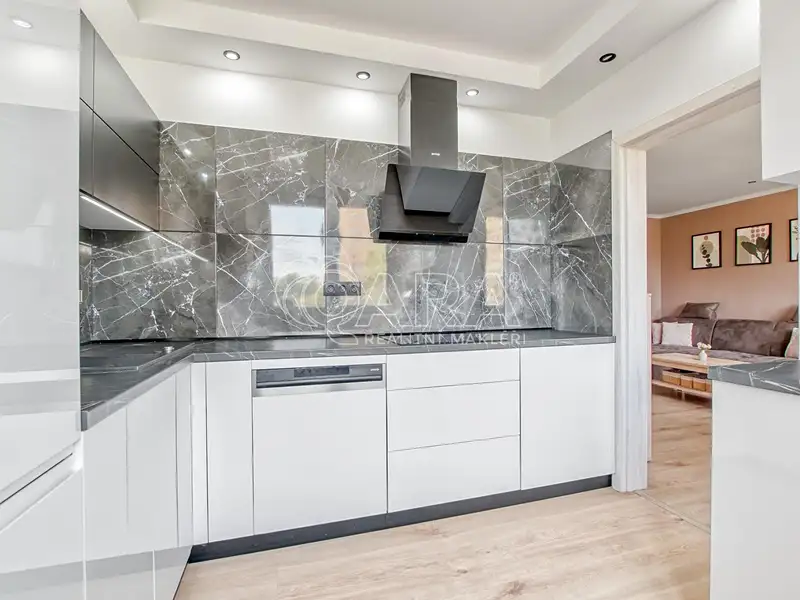 Prodej bytu 3+1 77 m², Ostrava – náhled fotky 2