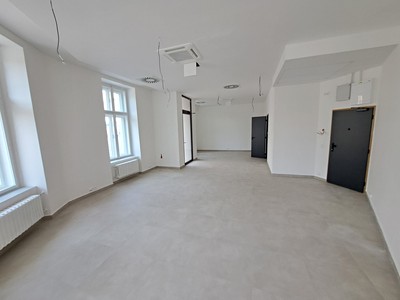 Комерційне приміщення в оренду, 64 м² (2 з 9)