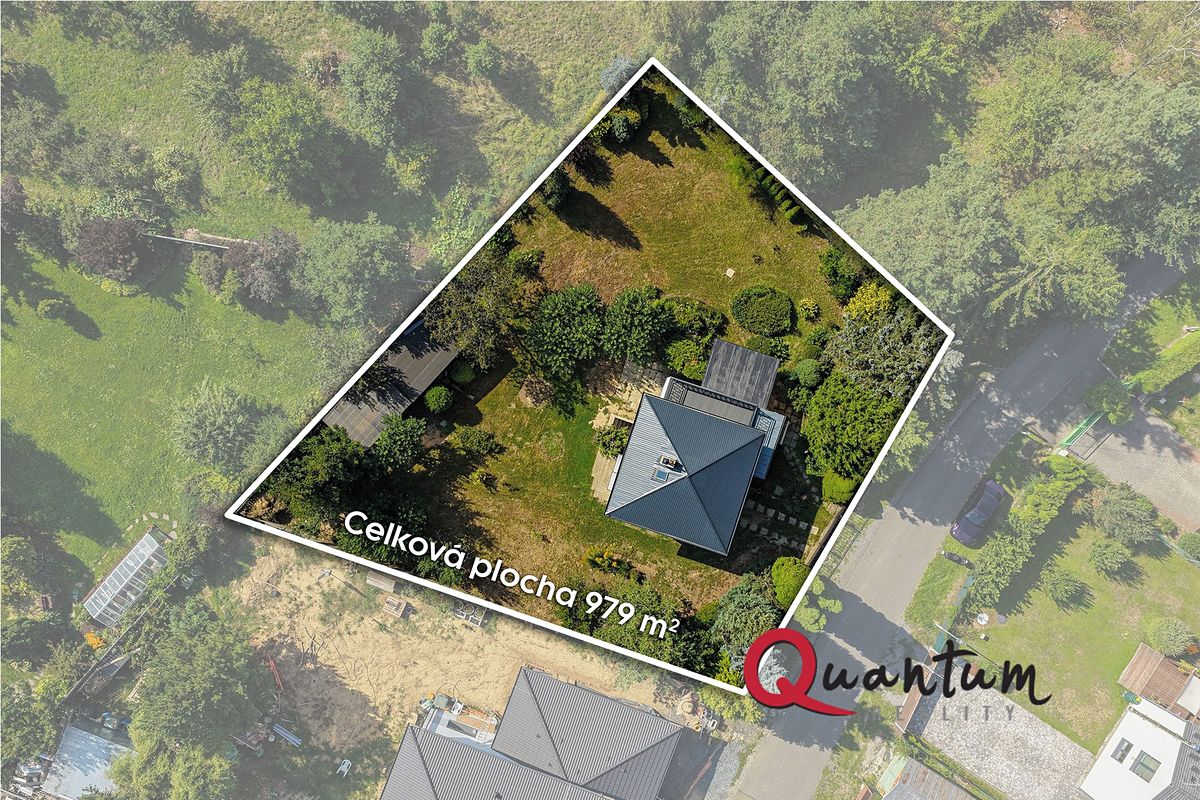 Prodej rodinného domu 98 m², pozemek 979 m² – fotografie 3
