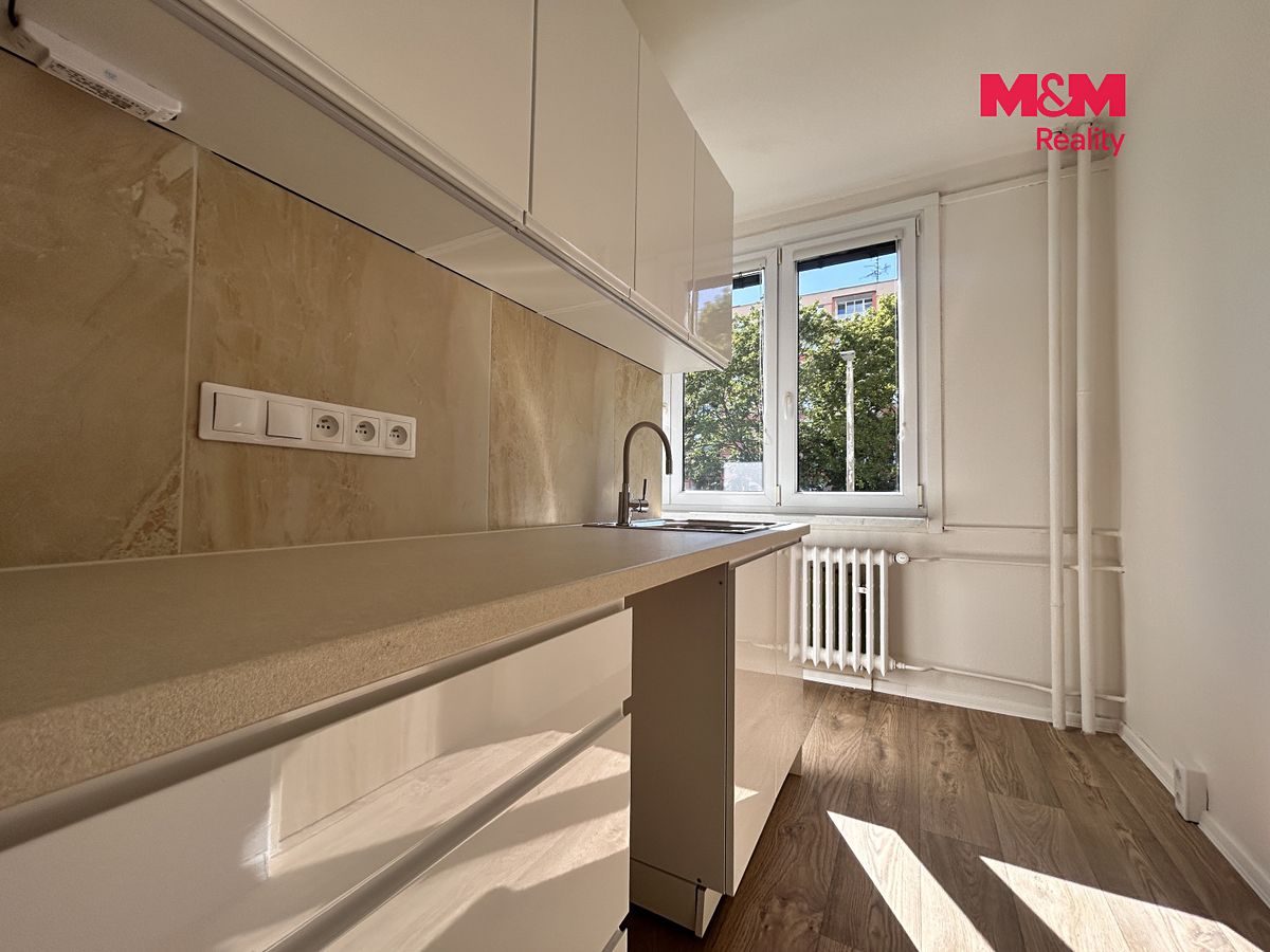 Pronájem bytu 2+1 51 m² – fotografie 4