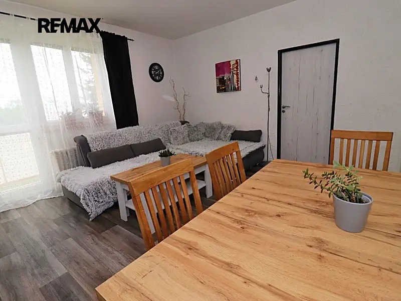 Prodej bytu 3+1 70 m², Chrudim – náhled fotky 2