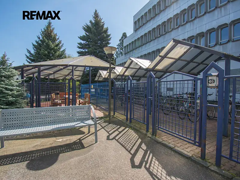 Pronájem kanceláře 315 m², Hradec Králové – náhled fotky 3