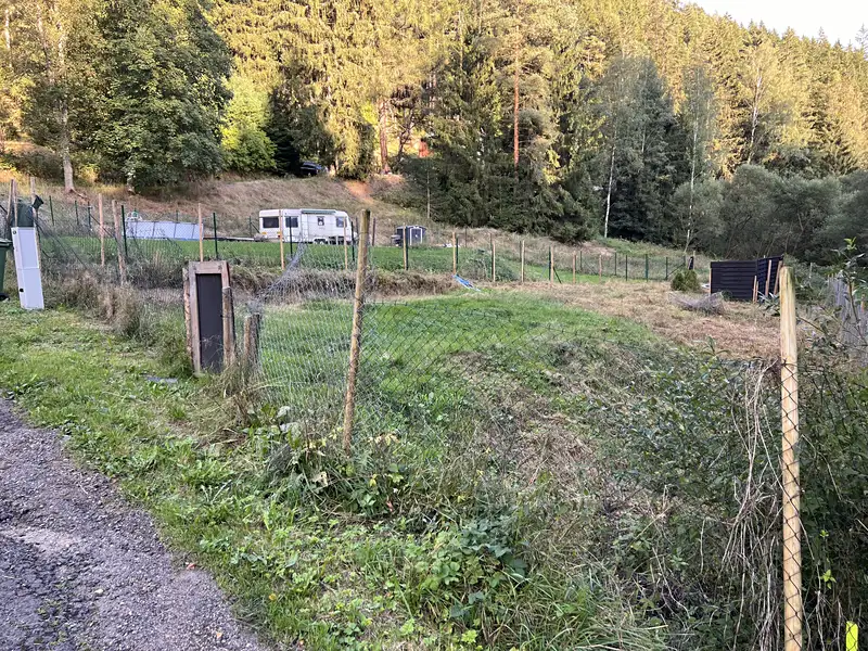 Prodej zahrady 650 m², Rotava – náhled fotky 3