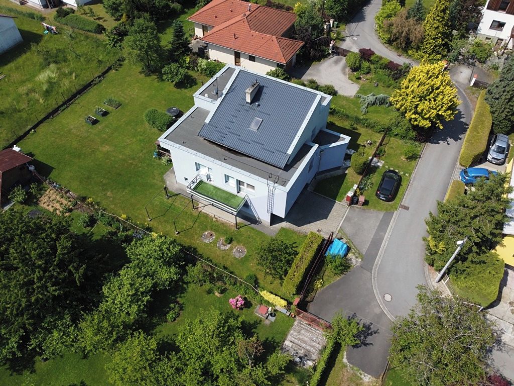 Prodej rodinného domu 355 m², pozemek 1139 m² – fotografie 3