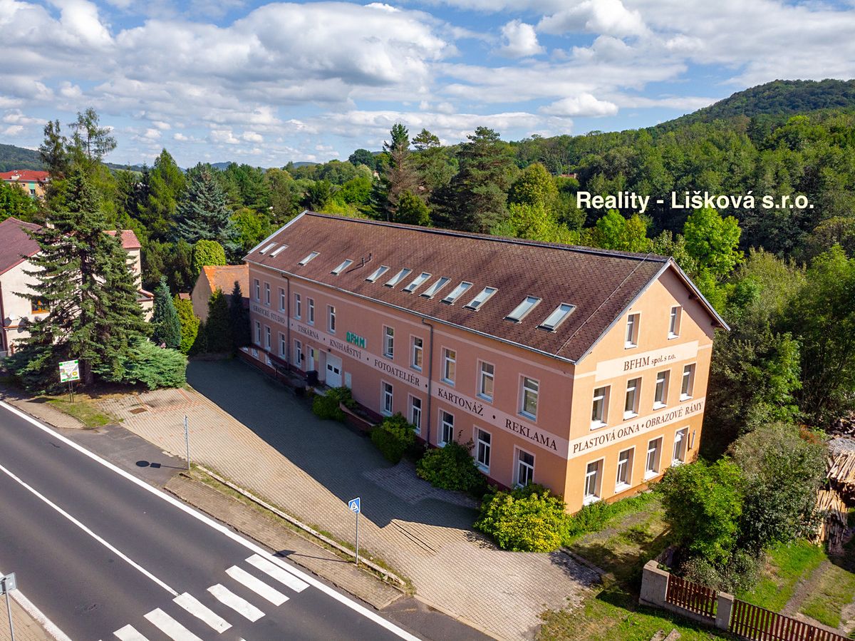 Pronájem výrobní haly, prostoru 261 m²