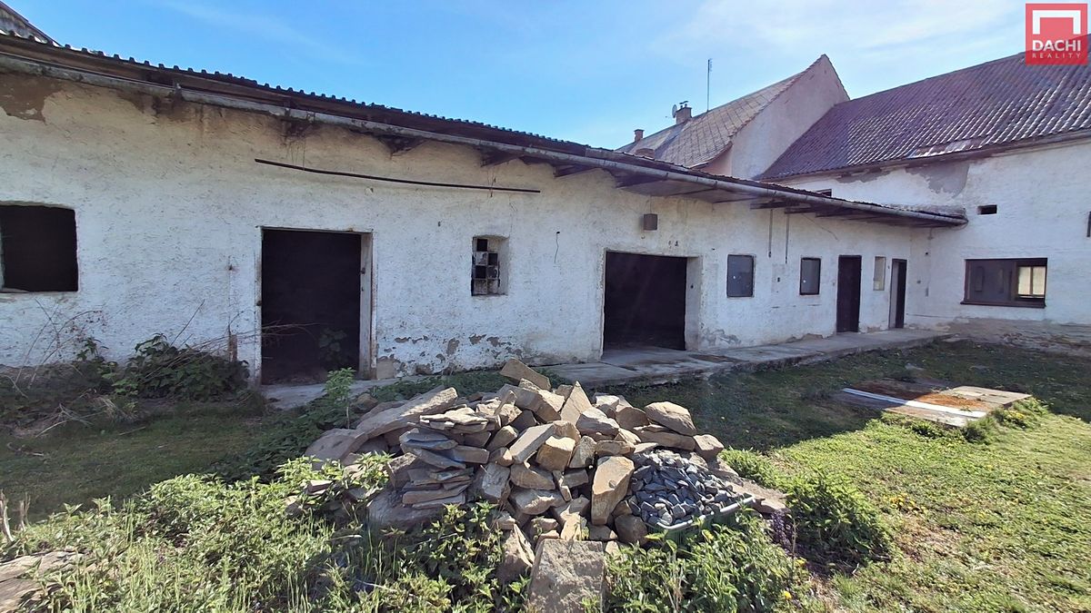 Prodej rodinného domu 536 m², pozemek 2011 m² – fotografie 4