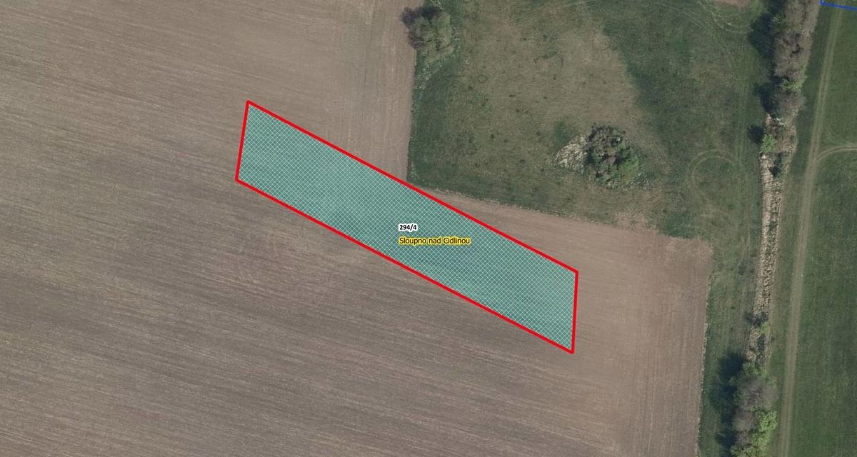 Prodej pole 3400 m²