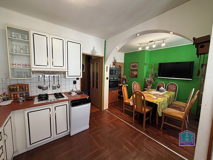 Prodej bytu 3+kk, 65 m² (8 z 33)