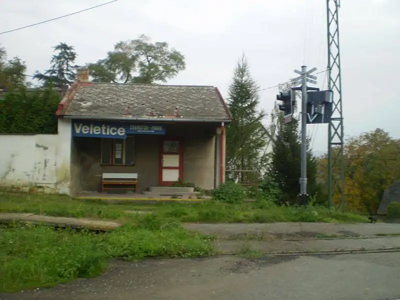 Prodej chaty 56 m², pozemek 268 m², Holedeč – náhled fotky 1