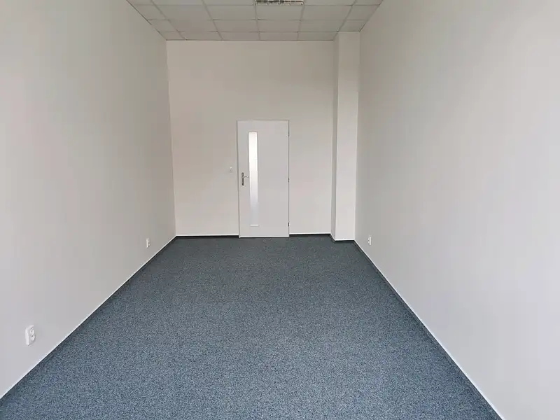 Pronájem kanceláře 23 m², Praha – náhled fotky 2
