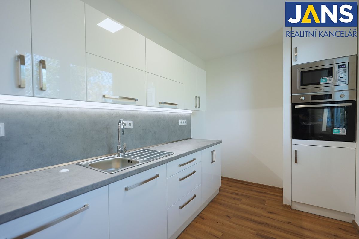 Pronájem bytu 3+1 62 m²