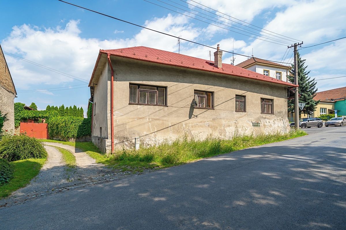 Prodej rodinného domu 152 m², pozemek 386 m² – fotografie 2
