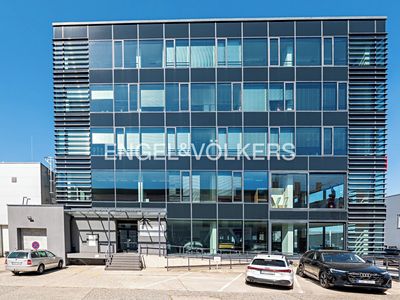Pronájem kanceláře 406 m²