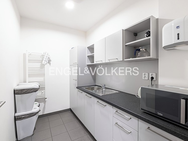 Комерційне приміщення в оренду, 406 м² (12 з 12)
