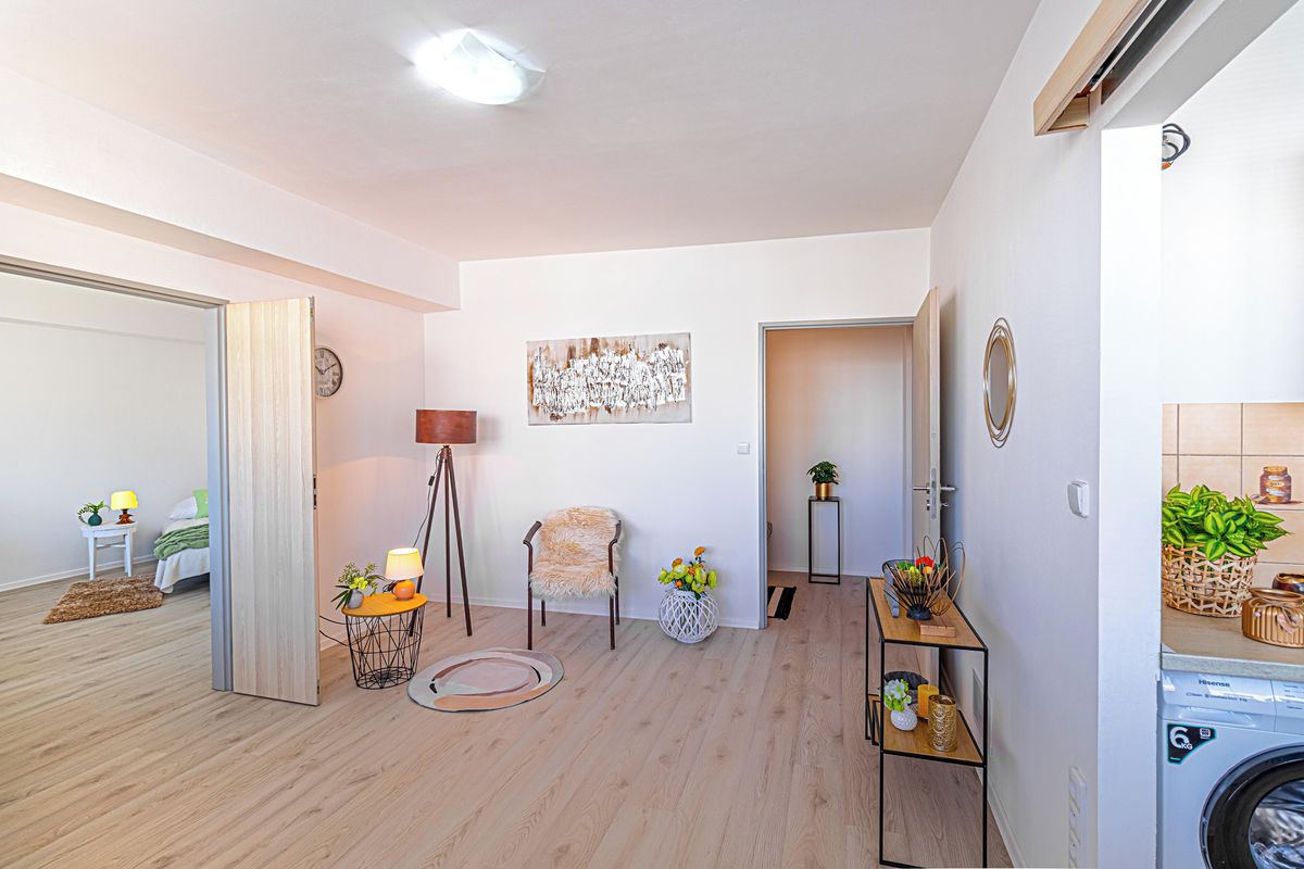 Pronájem bytu 2+1 59 m² – fotografie 3