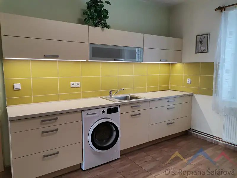 Prodej bytu 4+1 108 m², Moravský Beroun – náhled fotky 3