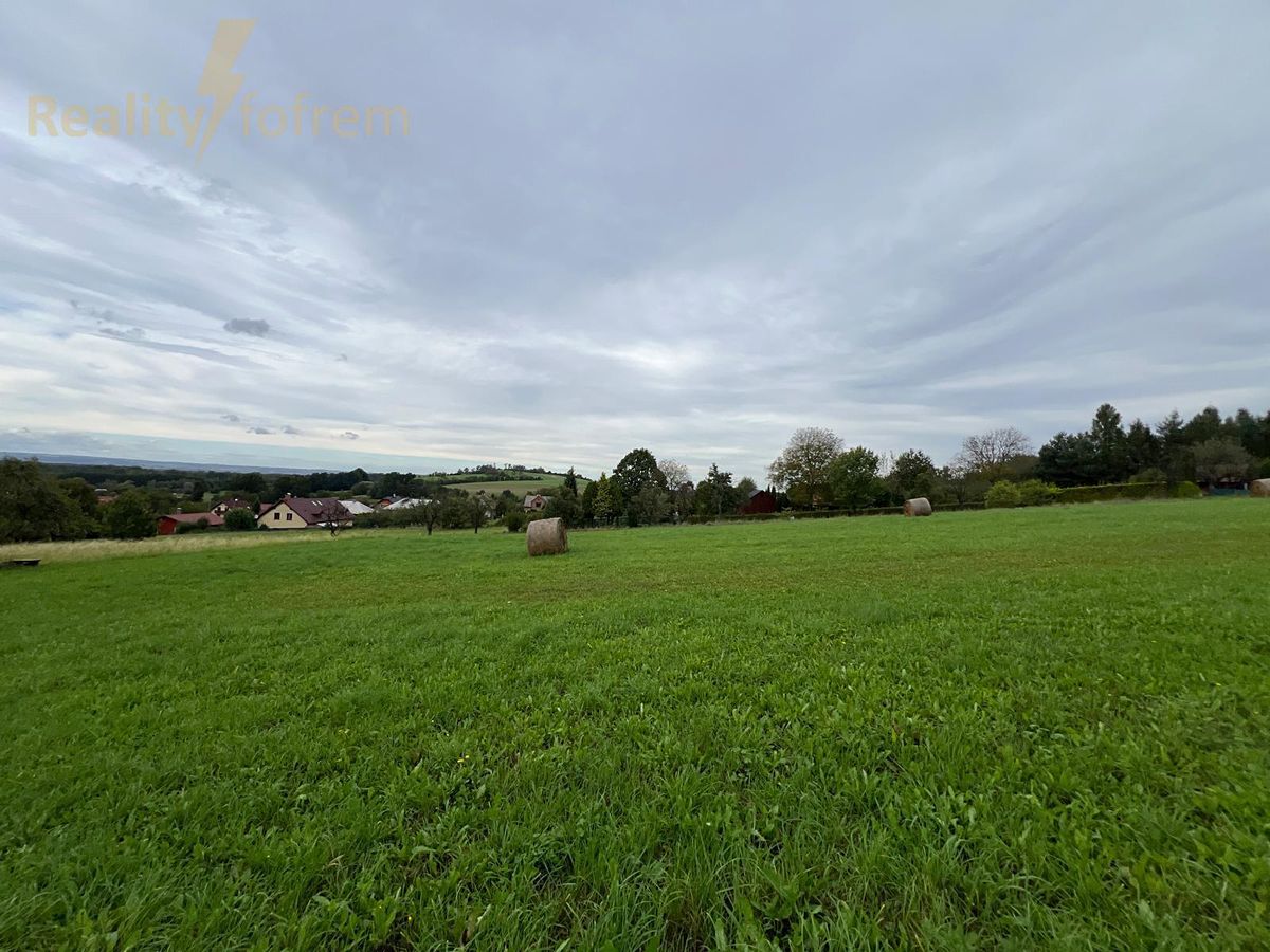 Prodej stavebního pozemku 1632 m² – fotografie 3