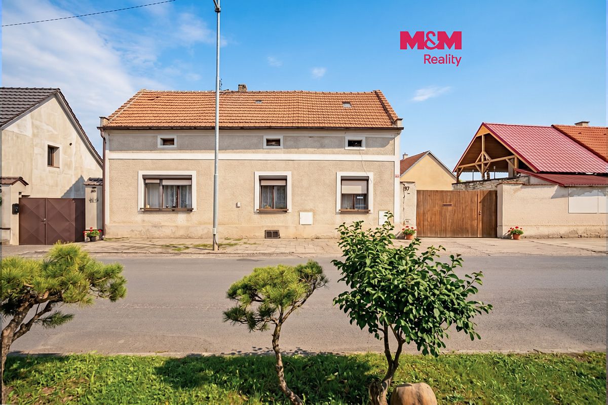 Prodej rodinného domu 91 m², pozemek 831 m²