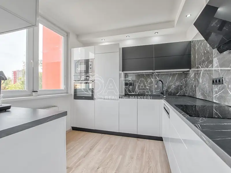 Prodej bytu 3+1 77 m², Ostrava – náhled fotky 1
