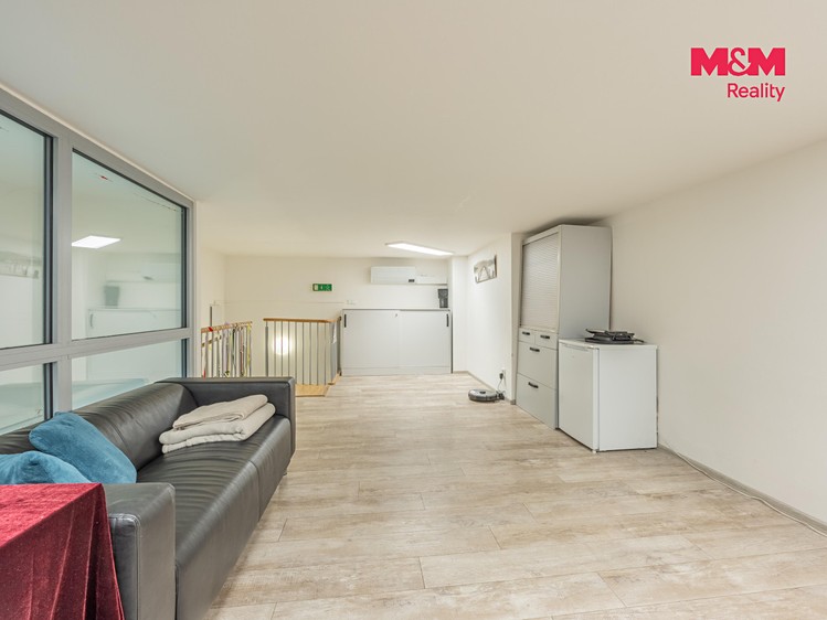 Комерційне приміщення в оренду, 48 м² (8 з 15)