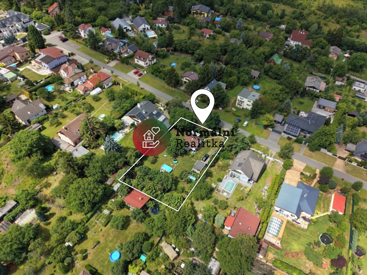 Prodej stavebního pozemku 1384 m² – fotografie 2
