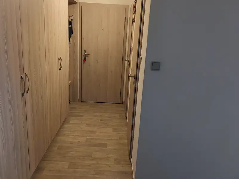 Prodej bytu 4+1 82 m², Jindřichův Hradec – náhled fotky 1