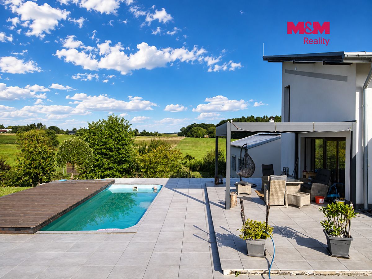 Prodej rodinného domu 263 m², pozemek 1403 m² – fotografie 4
