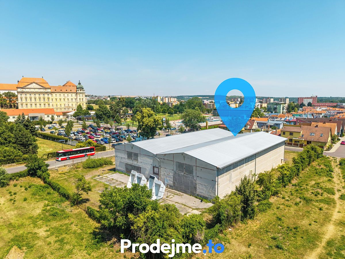 Prodej skladového prostoru 3833 m², Znojmo – fotka 1 z 3