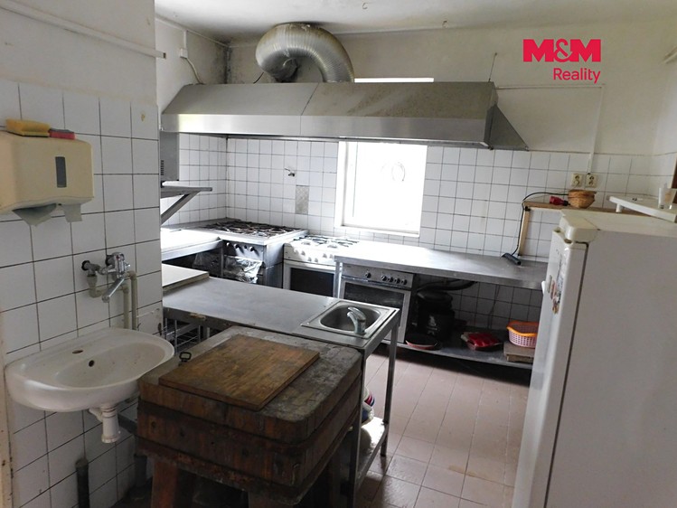 Комерційне приміщення на продаж, 760 м² (8 з 15)